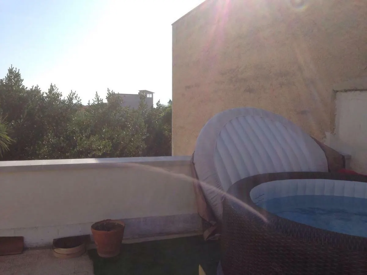 Apartamento Casa Escape Terrasini Habitación en casa particular