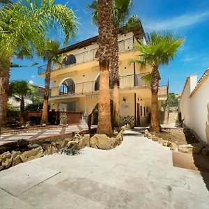 Apartmán Helios Casa Vacanze, Alcamo Marina