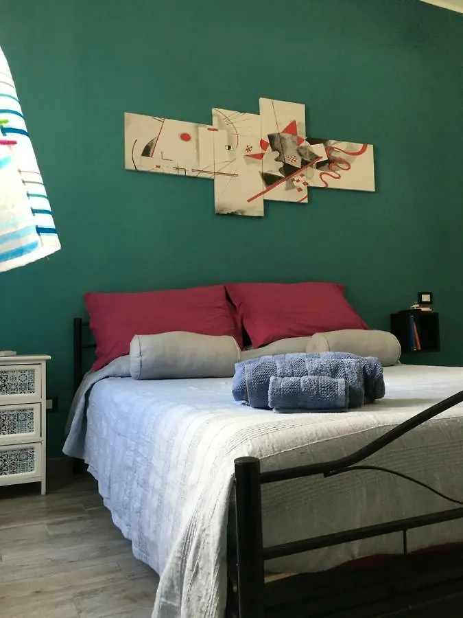 Homestay Casa Escape Apartment Terrasini